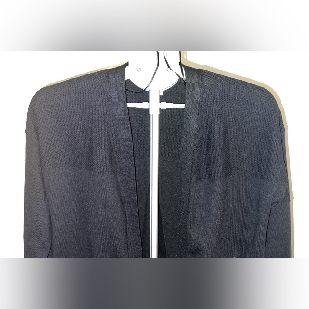 Black Cardigan with pockets - Picture 3 of 10